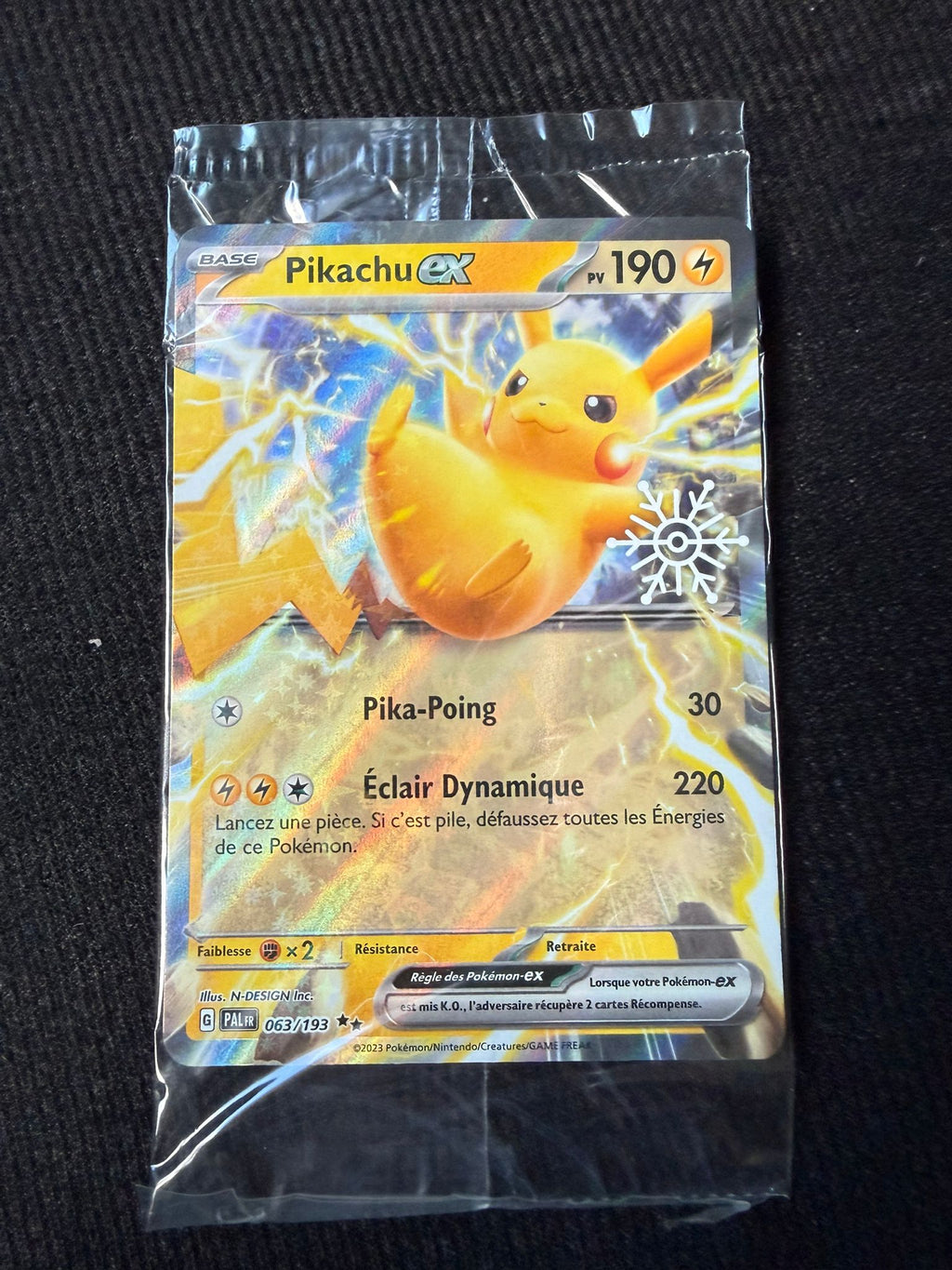 Pikachu ex 063/193 – Carte Pokémon Ultra Rare Holo – État Near Mint
